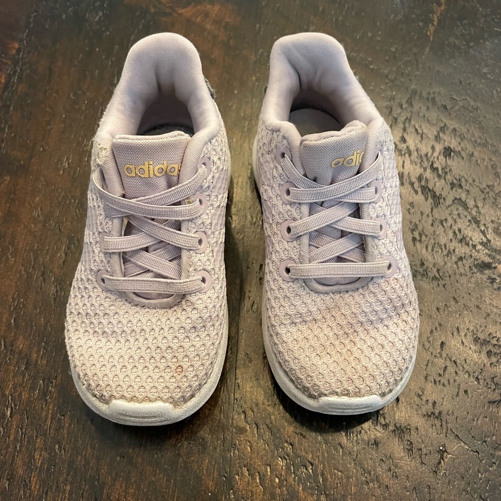 Purple Adidas Sneakers Toddler 6. Excellent condition!